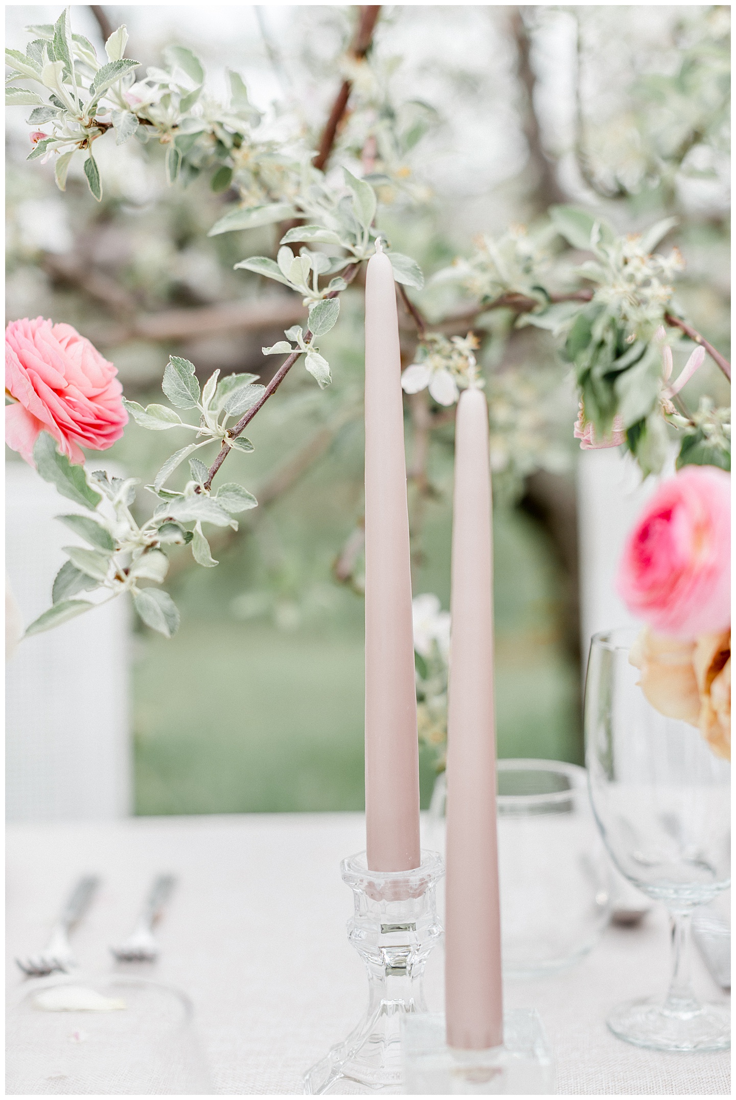 Apple-Blossoms-Springtime-Wedding-Inspiration-Weston-Red-Barn-2018-nellie sparkman events blue bouquet elizabeth ladean photography_0052.jpg